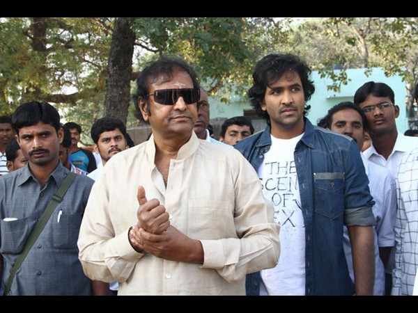 మంచు విష్ణు కొత్త చిత్రం ప్రారంభం(ఫొటోలు)