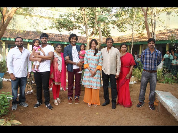 మంచు విష్ణు కొత్త చిత్రం ప్రారంభం(ఫొటోలు)