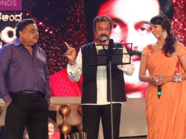 చిరంజీవి, రజనీ, కమల్, అంబి ఒకే వేదికపైకి...(ఫోటో ఫీచర్)