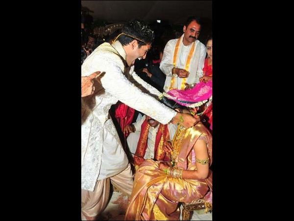 స్పెయిన్లో అల్లు అర్జున్ మ్యారేజ్ డే సెలబ్రేషన్ (ఫోటో ఫీచర్)