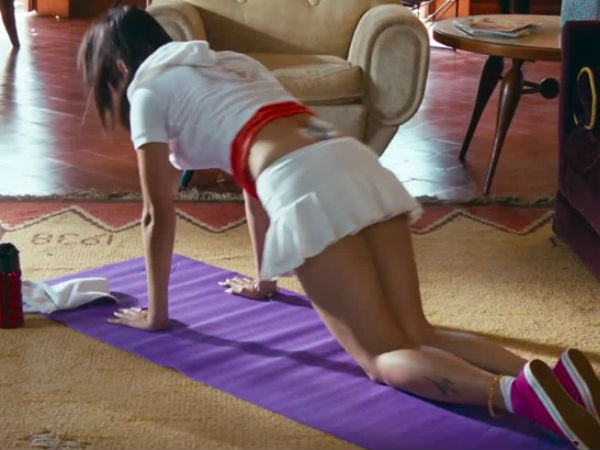  తొలిసారి : హాట్ అండ్ సెక్సీగా రెచ్చిపోయిన తాప్సి(ఫోటోలు)