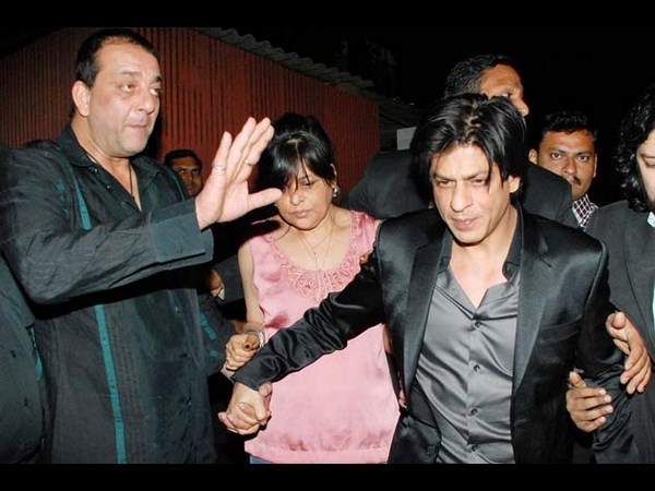 సినీతారలు...తాగి ఒళ్లు మరిచిపోయి ఇలా (ఫోటో ఫీచర్)