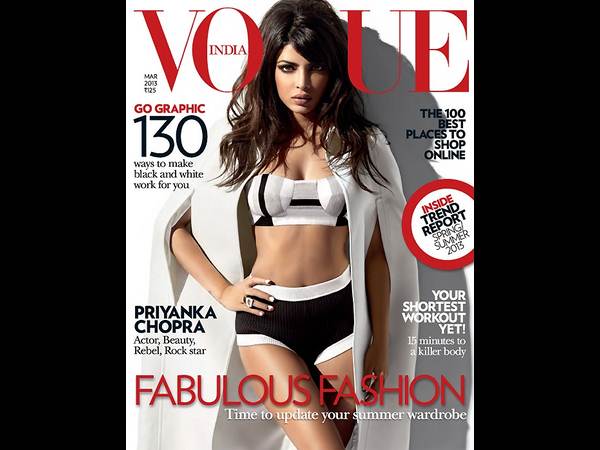 ఫుల్ సెక్సీ..... రామ్ చరణ్ హీరోయిన్ హాట్ ఫోటో షూట్ (ఫోటోలు)