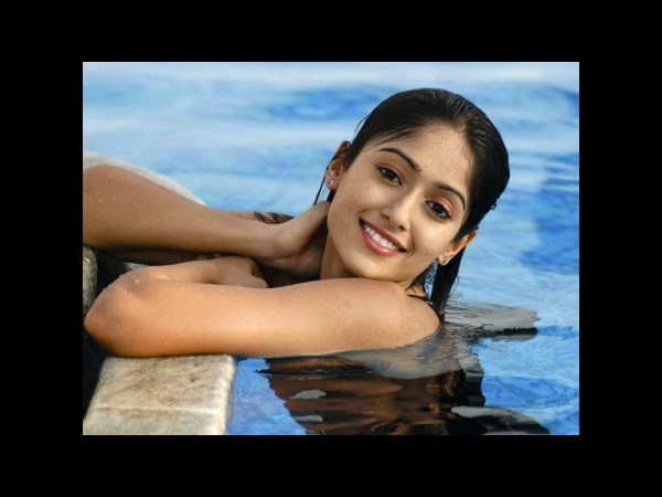 కొత్తగా వచ్చారు-అందాలతో మత్తెక్కిస్తున్నారు..(ఫోటో ఫీచర్)