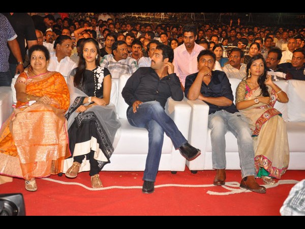 ఎన్టీఆర్ ‘బాద్‌షా’ ఆడియో వేడుక (ఫోటోలు)