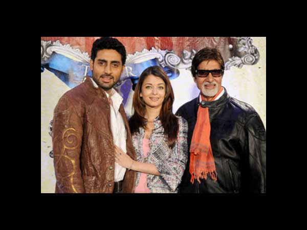 అరుదైన చిత్రాలు: ఇద్దరు బచ్చన్స్‌తో ఐష్