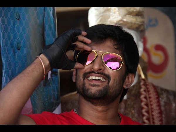  ‘పైసా’ కోసం కృష్ణవంశీ-నాని కష్టం (వర్కింగ్ స్టిల్స్) 