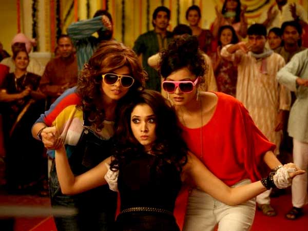 చూస్తే టార్చరే...!(తమన్నా హిమ్మత్‌వాలా రివ్యూ)