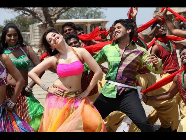 అదీ తమన్నా 'తడాఖా' (హాట్ గా రెచ్చిపోయిన ఫోటోలు