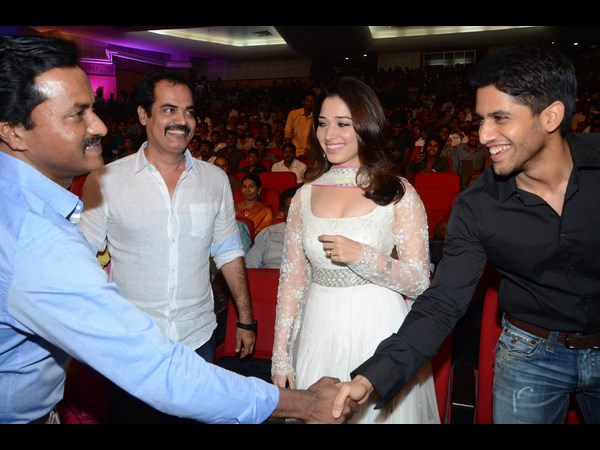 'తడాఖా' ఆడియోలో బెల్లంకొండ ఓపెన్ ఛాలెంజ్ (ఫోటోలతో) 