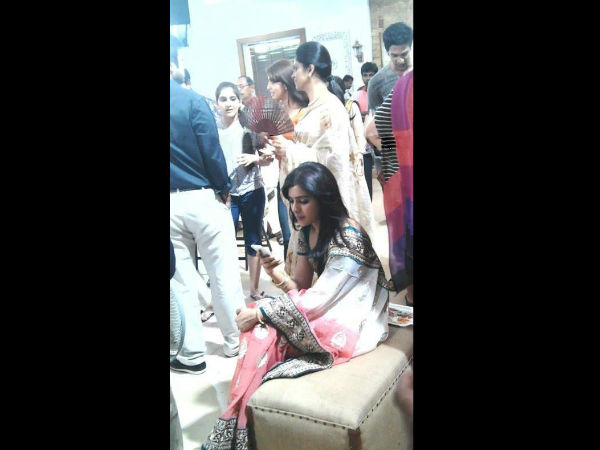 లొకేషన్లో...పవన్, సమంత, ప్రణీత, మిర్చి మదర్ (ఫోటోలు)