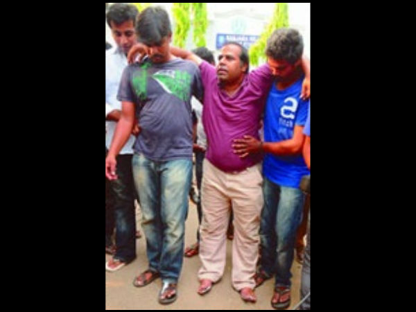 రామ్ చరణ్ బాడీగార్డ్స్ దాడి...ఫోటోలు