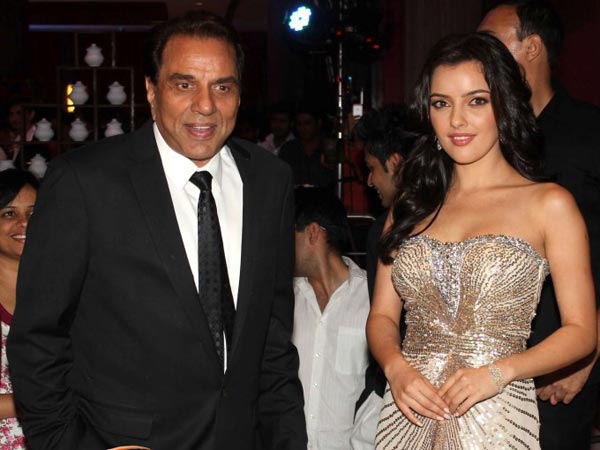 అగ్రహీరోలంతా కలిసి ఎంజాయ్ చేస్తూ..(ఫోటోలు)