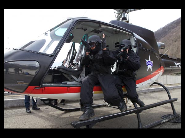 ఫోటోలు : అమీర్- కత్రినా డేంజరస్ స్టంట్స్