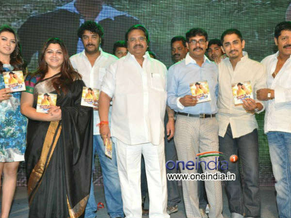 సిద్దార్థ-హన్సిక మూవీ, జనాన్ని రెచ్చగొడ్తానన్న దాసరి!