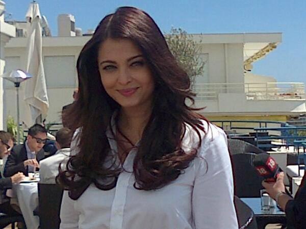 కాన్స్ ఫిల్మ్‌ఫెస్ట్ : ఐశ్వర్య అందం అదిరింది.. (ఫోటోలు)