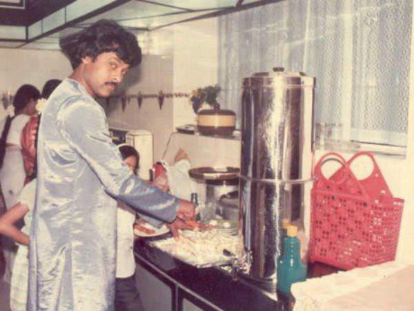 లివింగ్ లెజెండ్ చిరంజీవి అరుదైన...ఫోటోలు