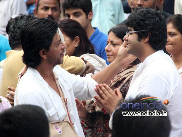 సిద్దార్థ చోప్రాతో షారుక్