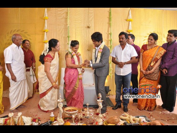 జివి ప్రకాస్ ఎంగేజ్మెంట్ దృశ్యాలు..