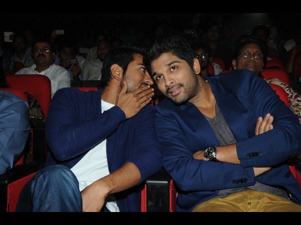  పంక్షన్ లో ...అల్లు అర్జున్ ...స్లైడ్ షోలో...