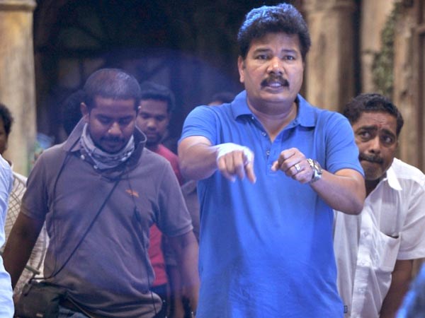 డైరక్టర్ గా శంకర్...