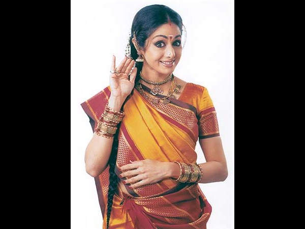 అప్పుడు-ఇప్పుడు తేడా లేకుండా