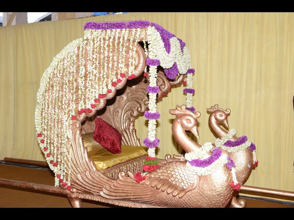 ప్రత్యేకంగా..