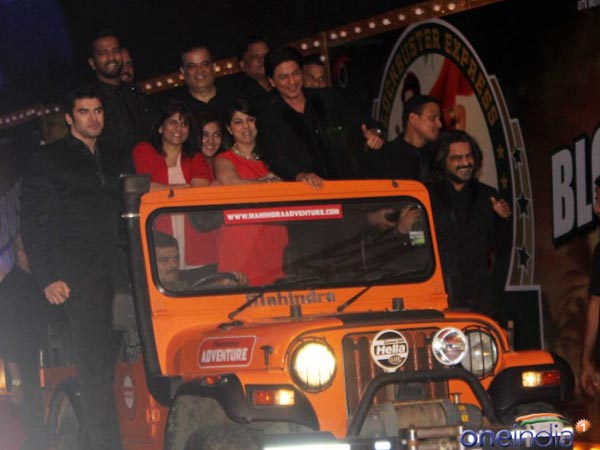 సినిమా జీపులో...