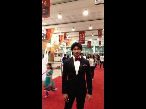 విద్యుత్ జామ్‌వాల్