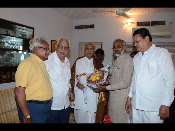 అభిమానులు