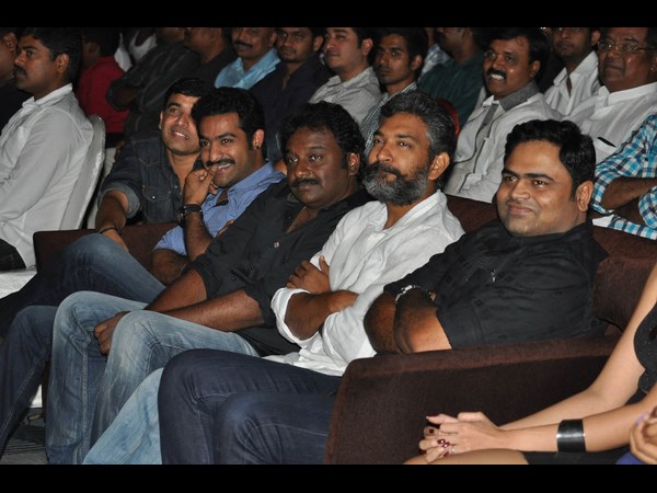 థమన్ మాట్లాడుతూ...