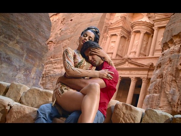 రొమాంటిక్ కెమిస్ట్రీ