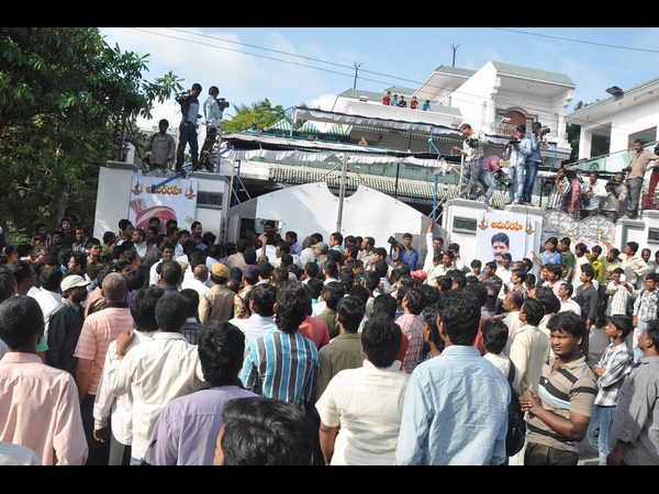 అభిమానులు