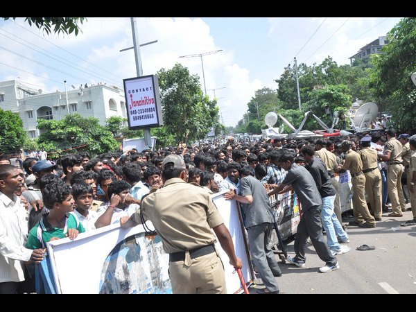 అభిమానులు