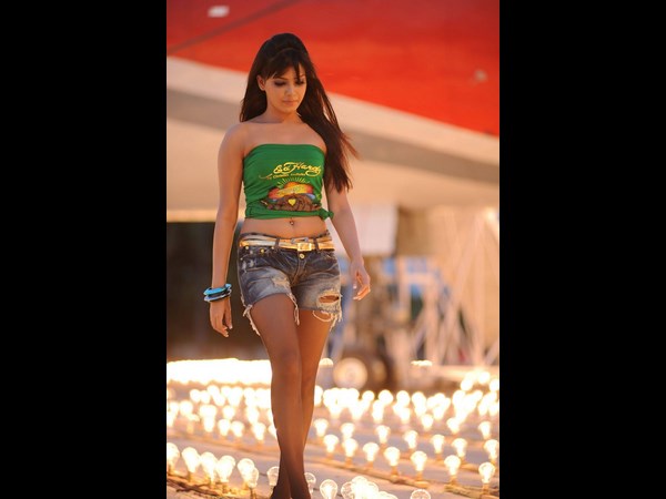 ఇన్ సెక్యూరిటీ ఫీలయ్యా...