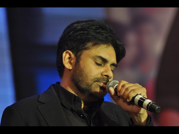 నా పవర్ మీరే...