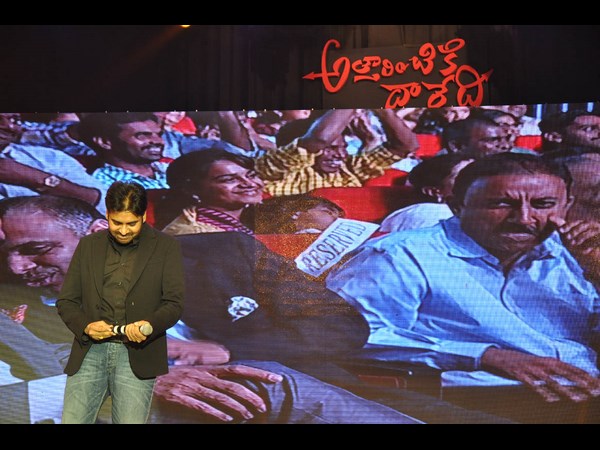 అందరికీ చెప్తాను..