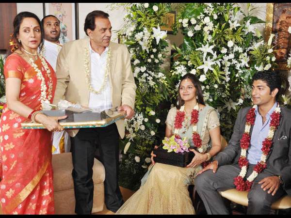 తన ఫియాన్స్ వైభవ్ వోరాతో...