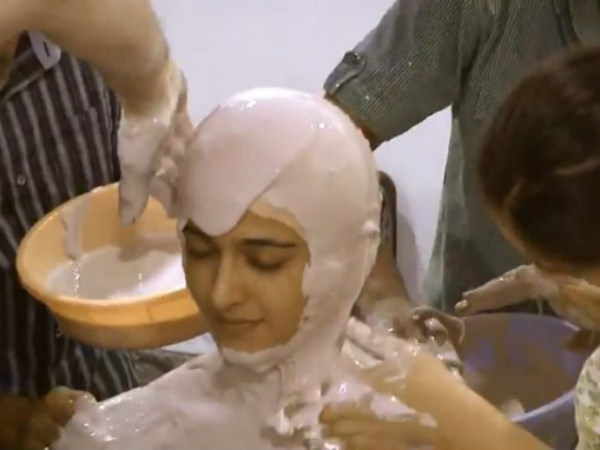 Anushka's 'Baahubali' making trailer gets 1 lakh Views Anushka's 'Baahubali' making trailer gets 1 lakh Views