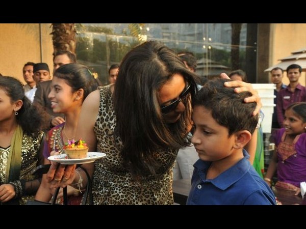 నమ్రత, గౌతం