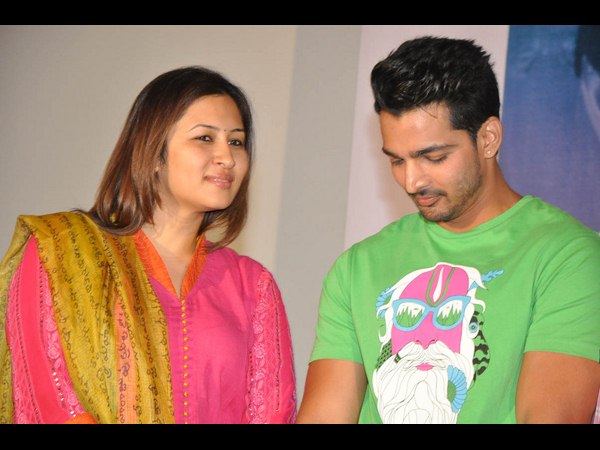 నటీనటులు