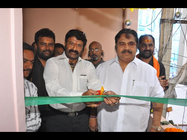 బాలయ్య, దాసరి