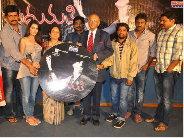 నటీనటులు