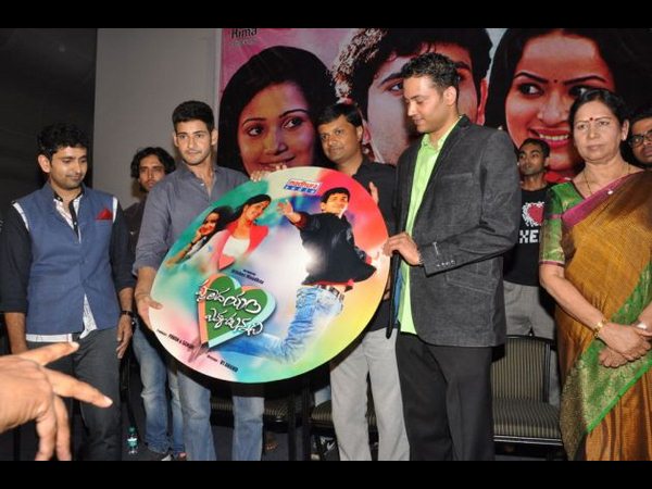 నిర్మాతలు మాట్లాడు తూ-...