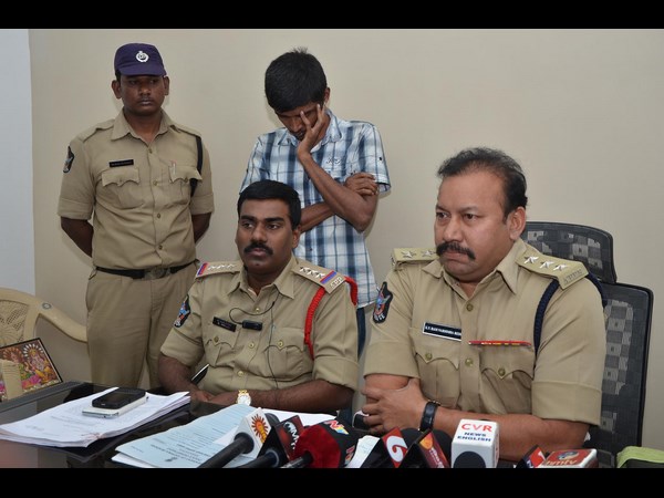 తప్పు అని తేలాయి