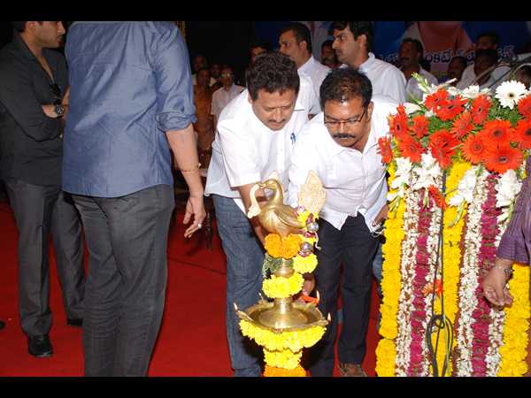 రామ్ చరణ్ మాట్లాడుతూ