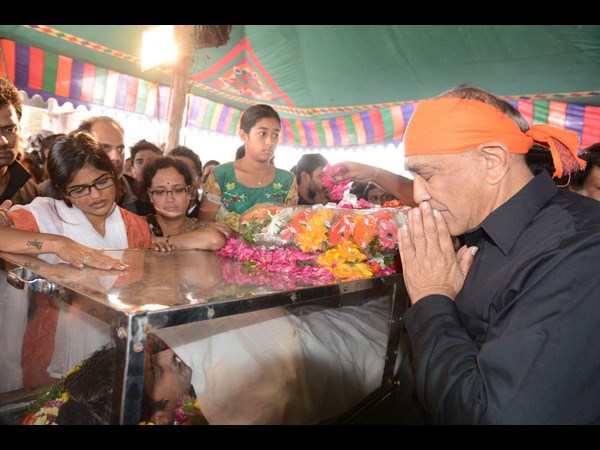 విజయ్ చందర్