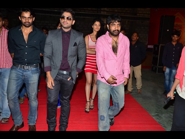 యూత్ టార్గెట్