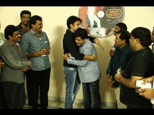 కామెడీ థ్రిల్లర్