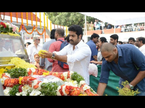 జై ఎన్టీఆర్, వంశీ పైడిపల్లి